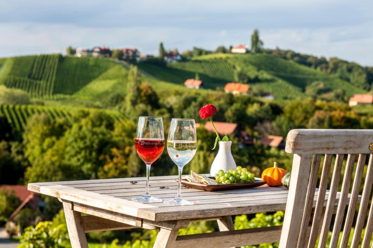 Appartement Steirerloft Sankt Peter am Ottersbach